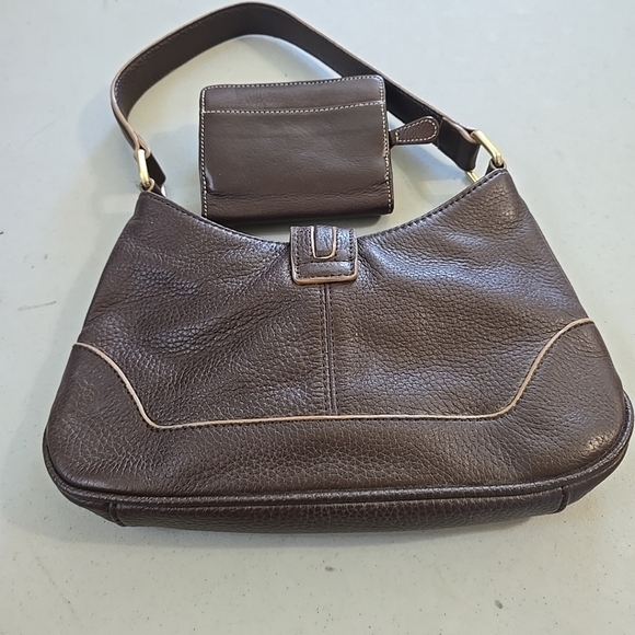 Brown Leather Shoulder Bag and Wallet Set Wilsons Leather - Picture 4 of 12